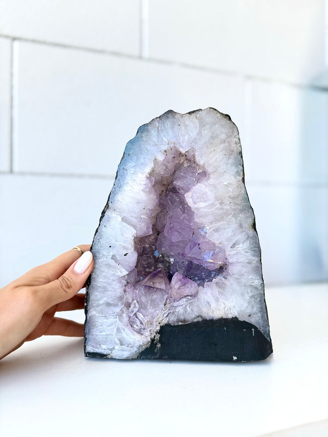 Amethyst Geode 23cm
