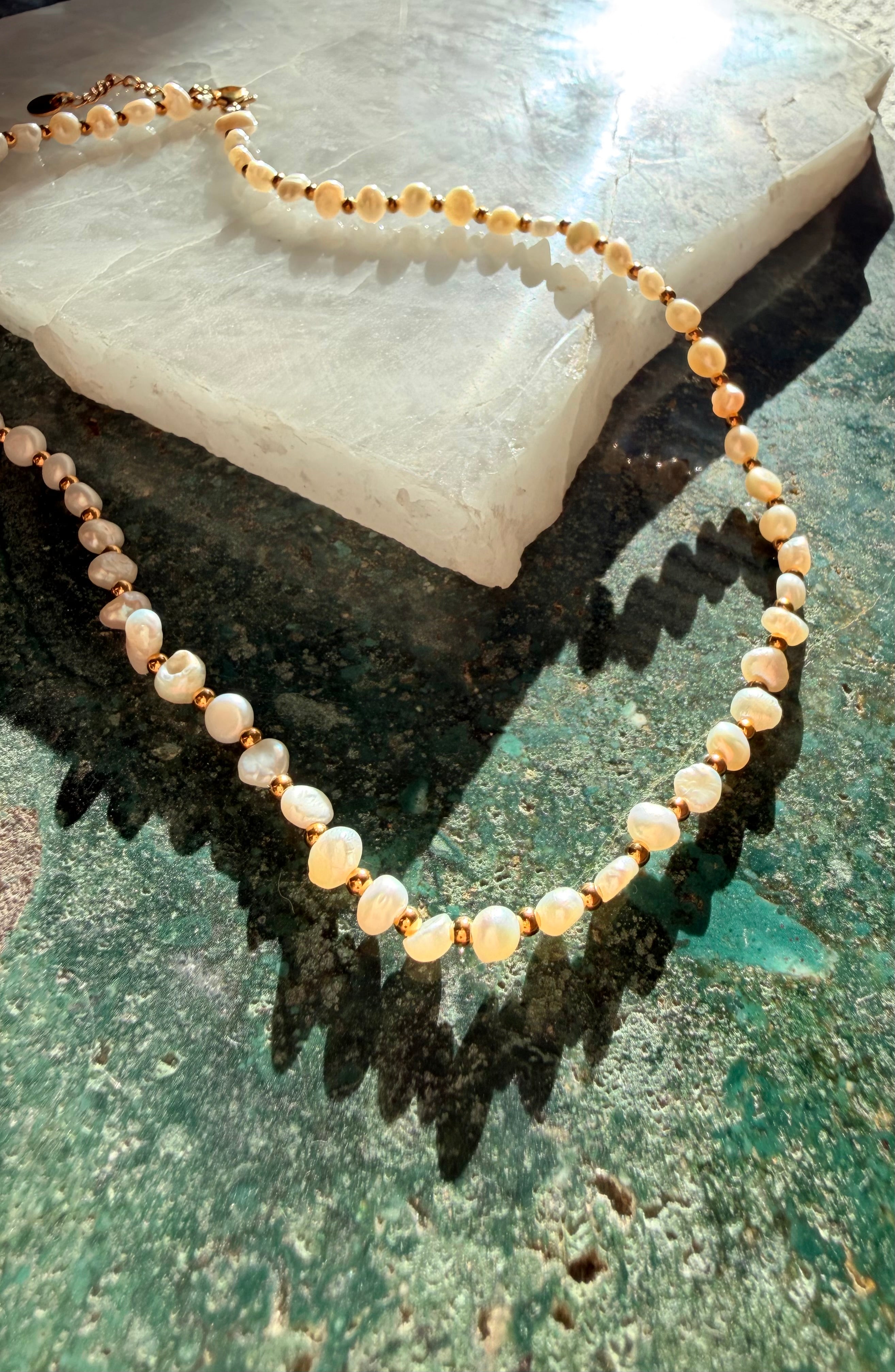 Isla Pearl Necklace