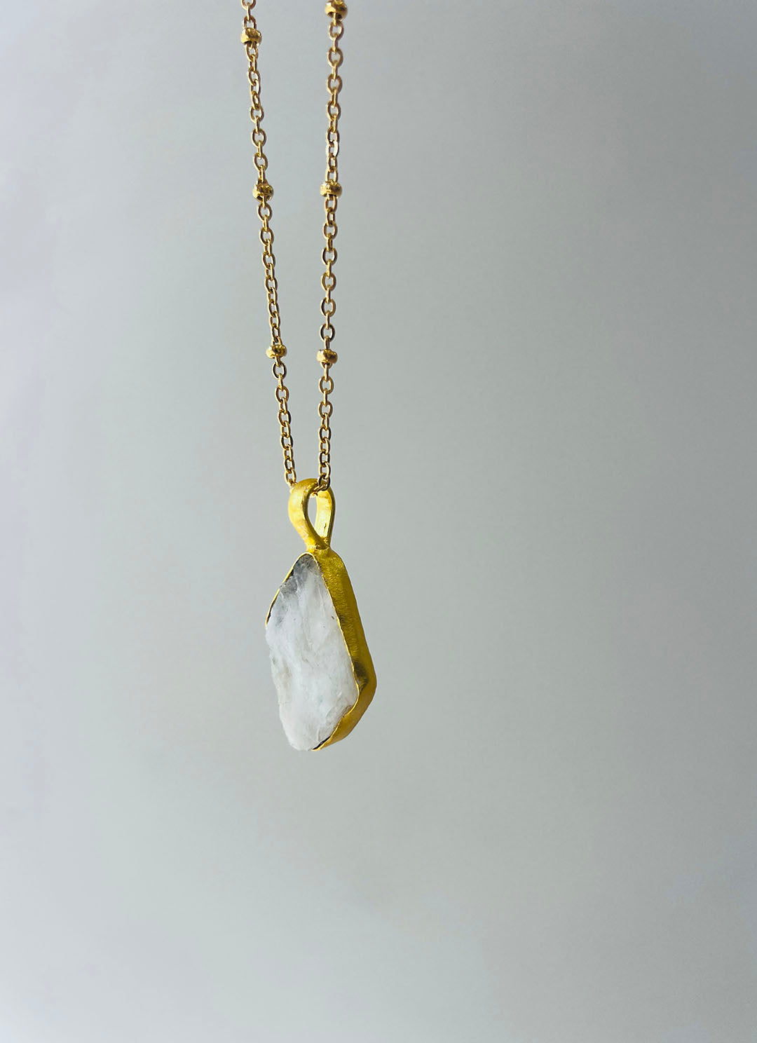Golden Aura Necklace in Moonstone
