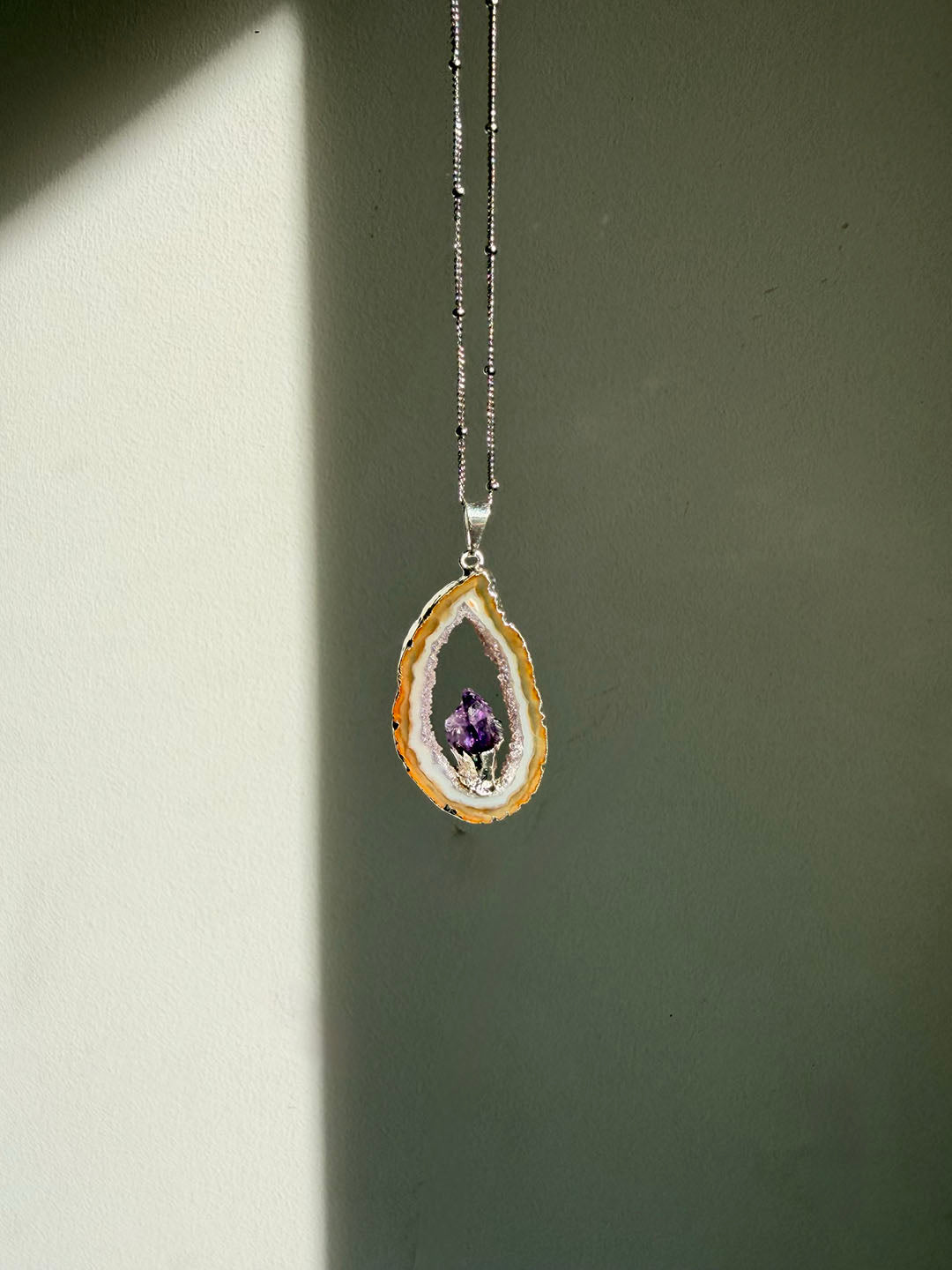 Inner Crystal Necklace – Agate & Amethyst