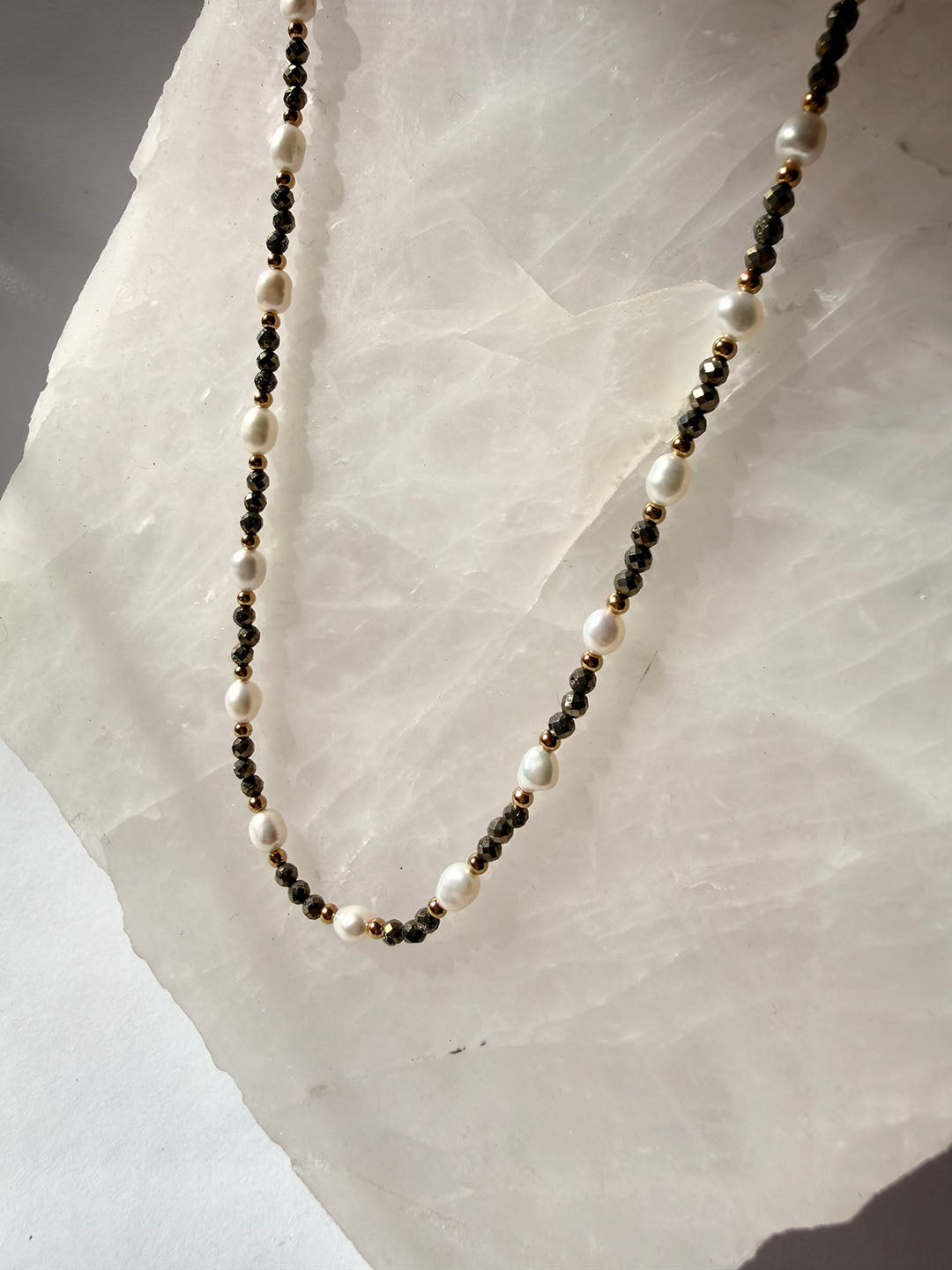 Isla Pearl Waterproof Necklace – Pyrite