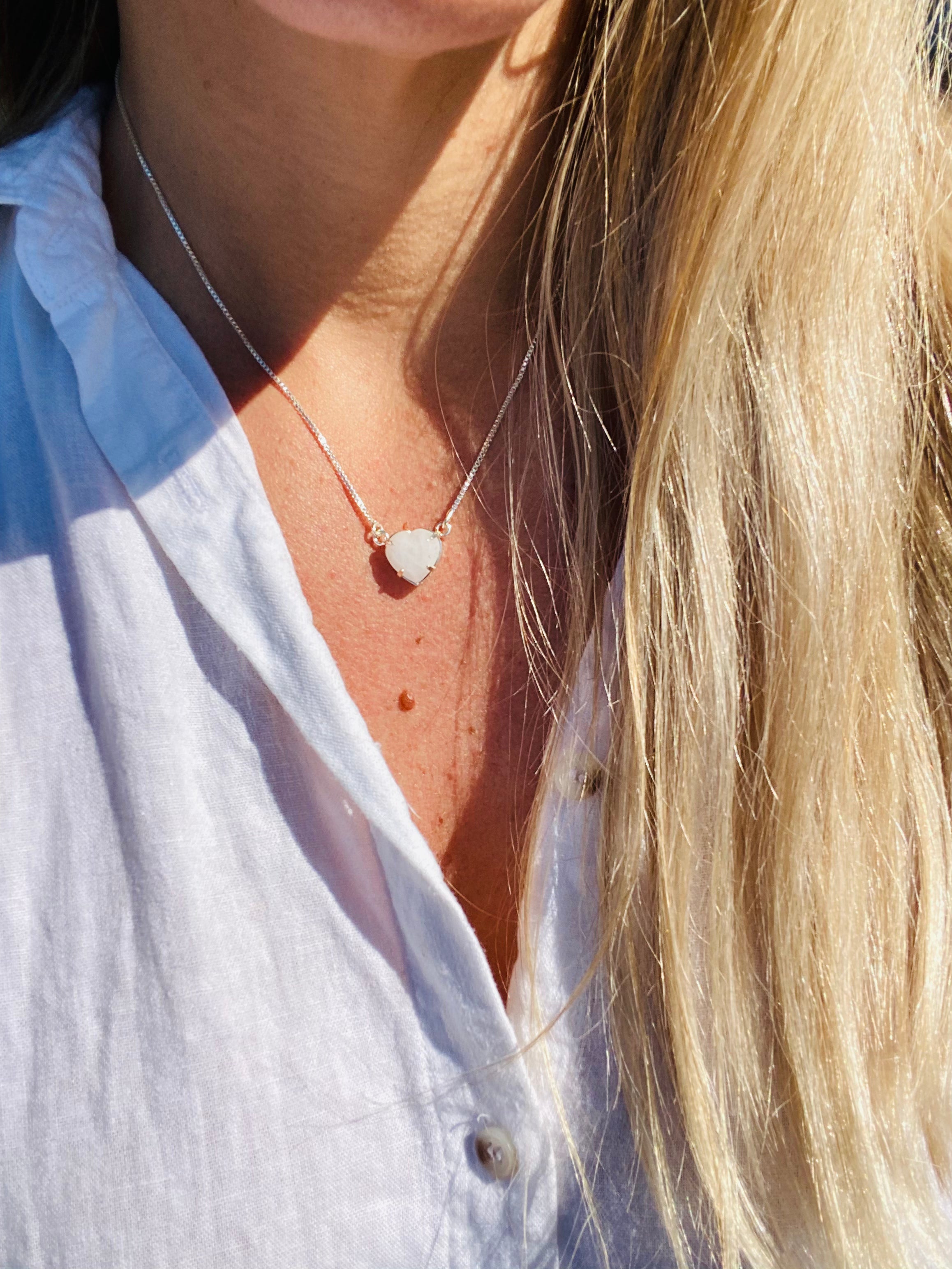 CLEAR QUARTZ NECKLACE