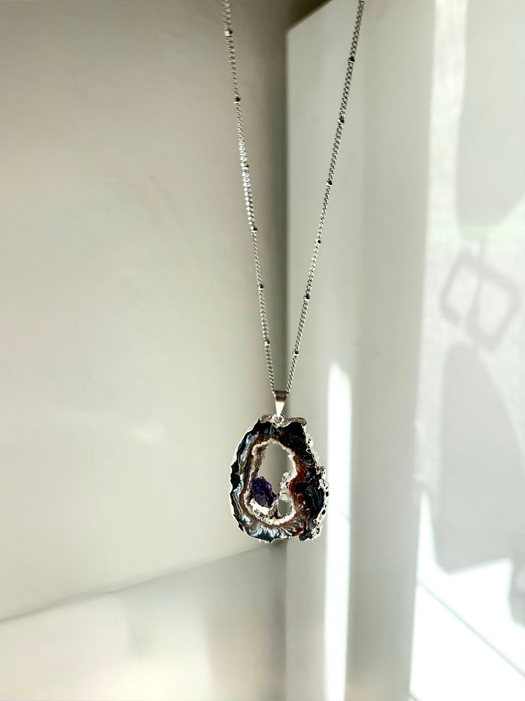 Inner Crystal Necklace – Amethyst For Calm & Intuition
