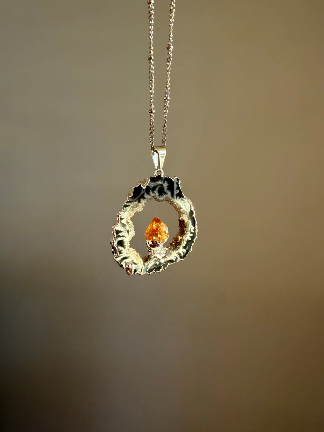 Inner Crystal Necklace – Agate & Citrine | Balance & Abundance
