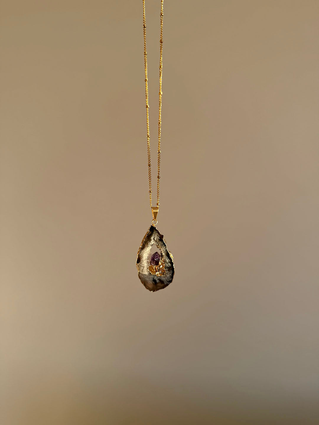 Inner Crystal Necklace – Agate & Amethyst | Calm & Intuition