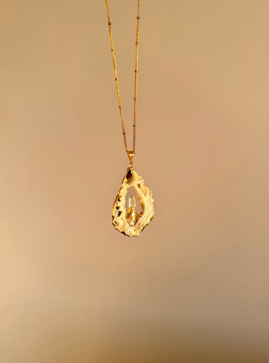 Inner Crystal Necklace – Agate & Clear Quartz | Clarity & Balance