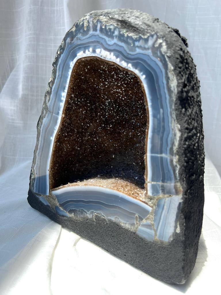 Agate with Amethyst Geode