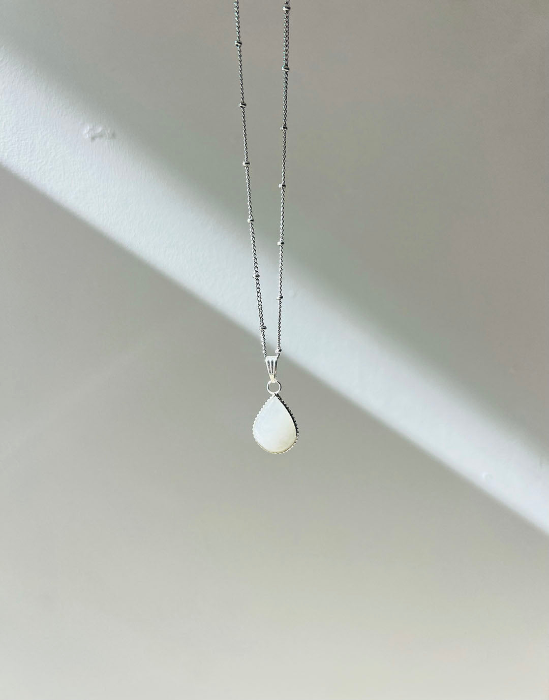 Moonstone Necklace – Intuition & New Beginnings