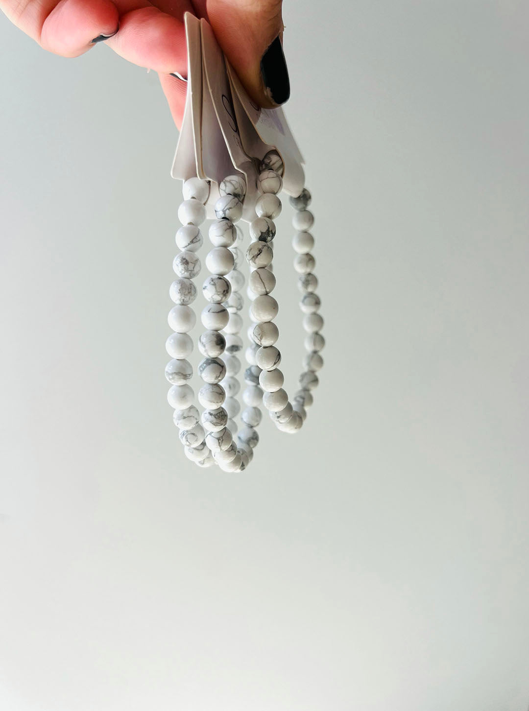 Howlite Bracelet - Helps reduce stress, anger & anxiety.