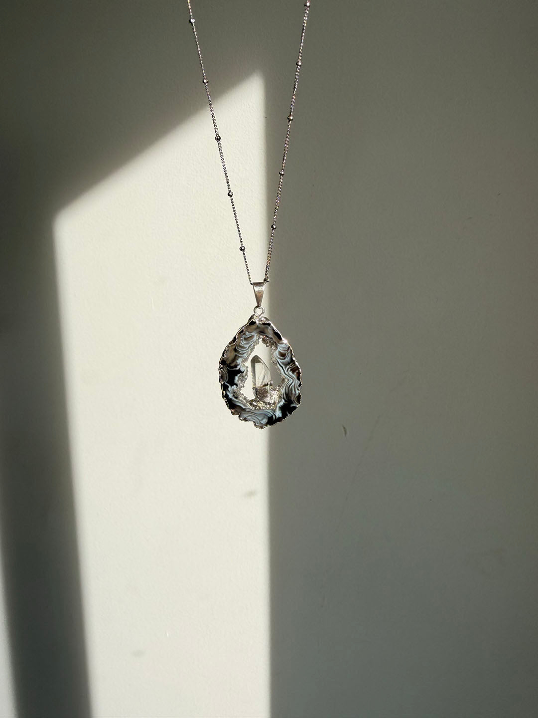 Inner Crystal Necklace – Agate & Clear Quartz