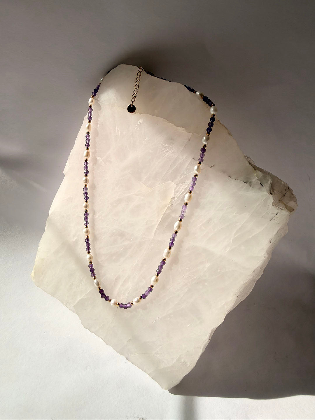 Isla Pearl Waterproof Necklace – Amethyst