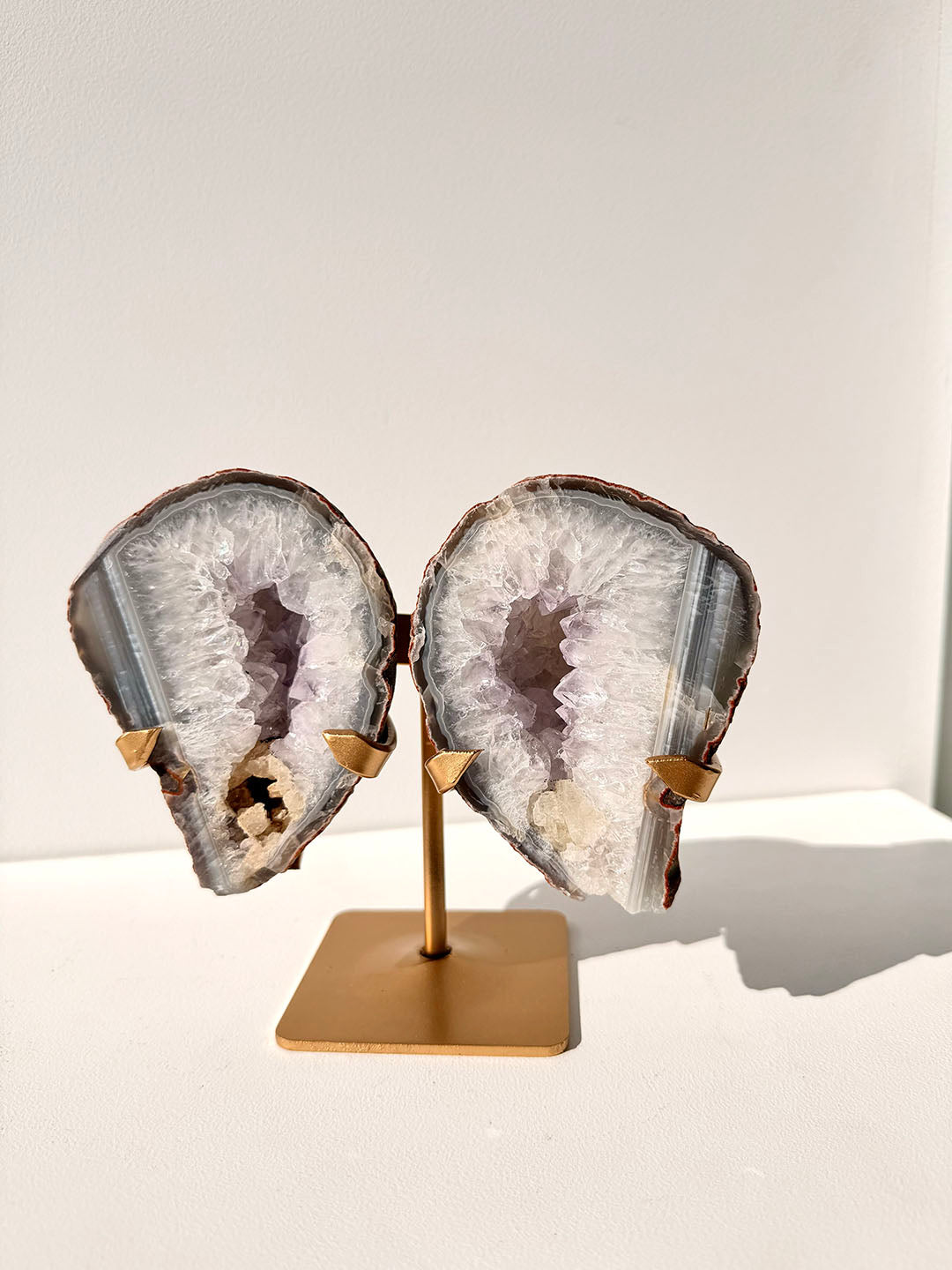 Agate with Amethyst Butterfly Wings