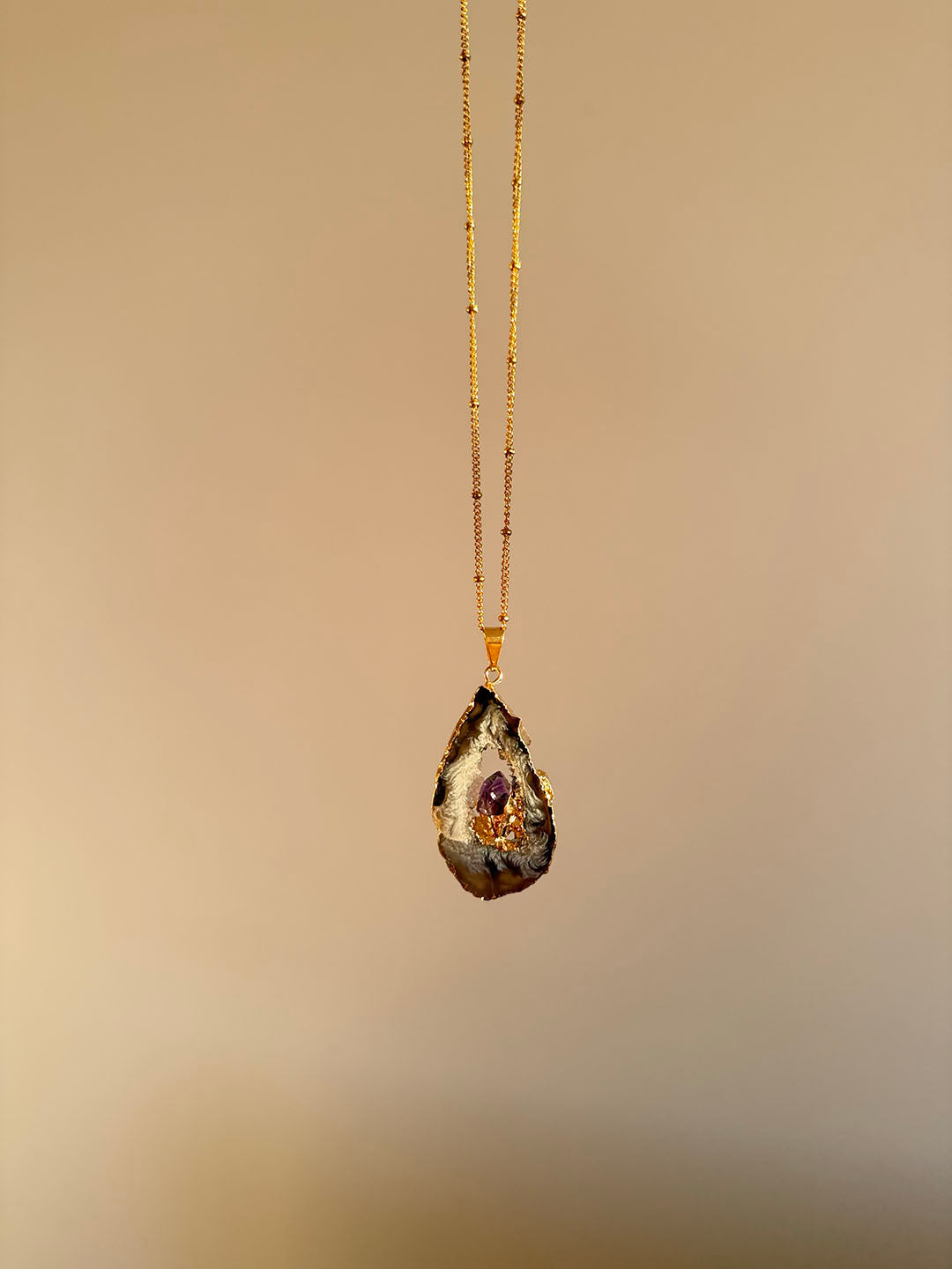 Inner Crystal Necklace – Agate & Amethyst | Calm & Intuition